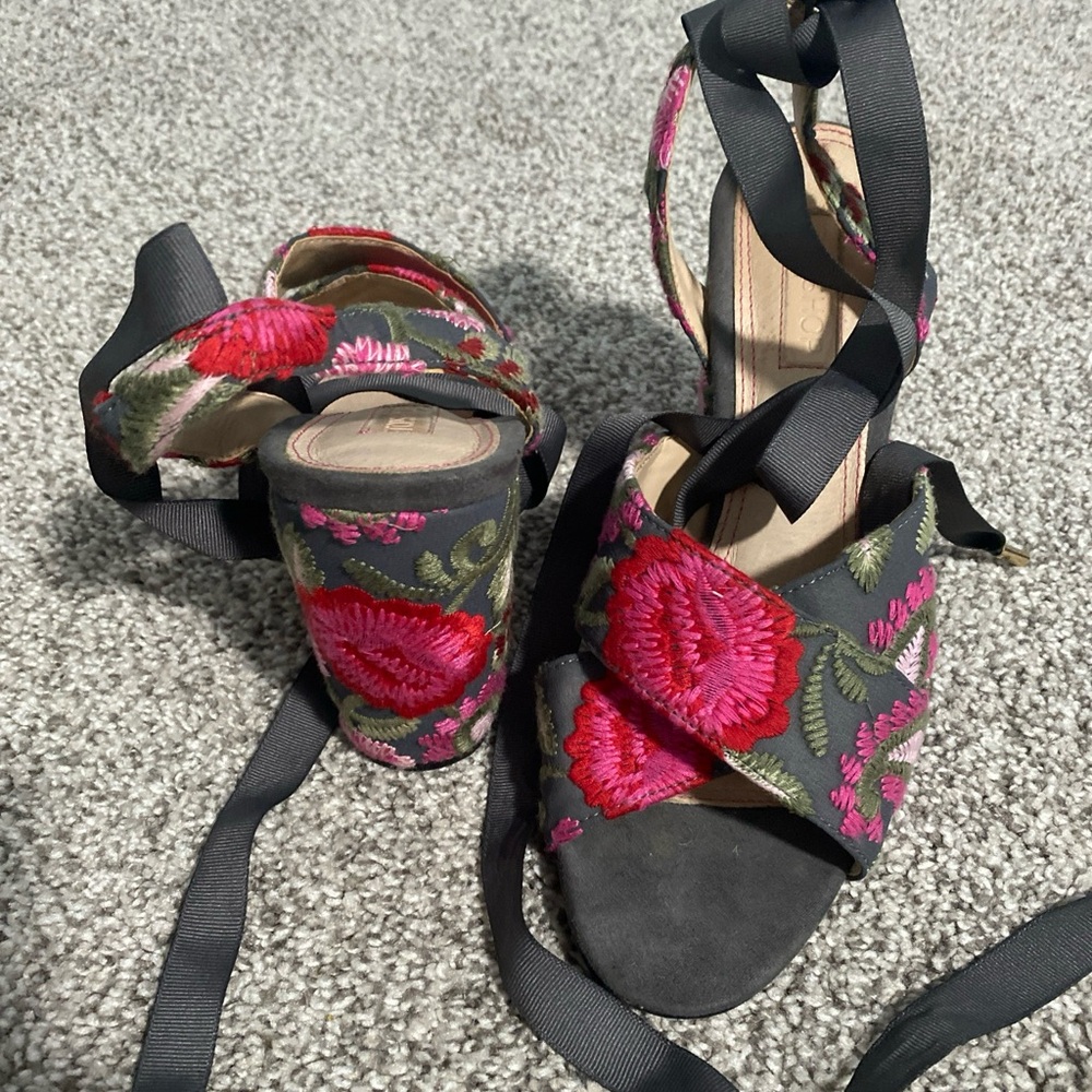 Top shop embroidered heels